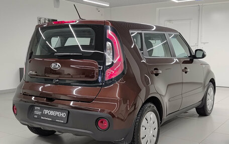 KIA Soul II рестайлинг, 2017 год, 1 665 000 рублей, 6 фотография