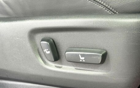 Toyota Land Cruiser Prado 150 рестайлинг 2, 2017 год, 4 999 000 рублей, 19 фотография