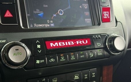 Toyota Land Cruiser Prado 150 рестайлинг 2, 2017 год, 4 999 000 рублей, 16 фотография