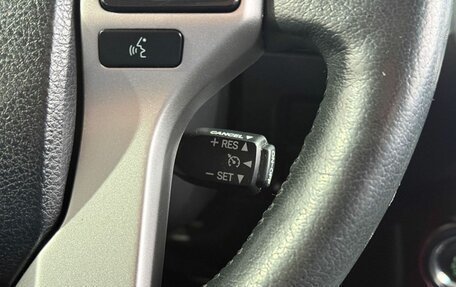 Toyota Land Cruiser Prado 150 рестайлинг 2, 2017 год, 4 999 000 рублей, 20 фотография