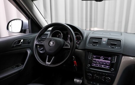 Skoda Yeti I рестайлинг, 2015 год, 1 500 000 рублей, 7 фотография