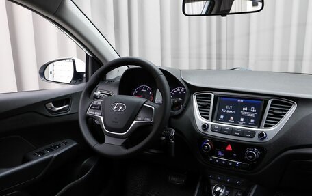 Hyundai Solaris II рестайлинг, 2019 год, 1 529 000 рублей, 7 фотография