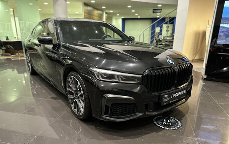 BMW 7 серия, 2019 год, 7 499 000 рублей, 3 фотография