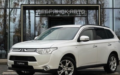 Mitsubishi Outlander III рестайлинг 3, 2014 год, 1 645 000 рублей, 1 фотография