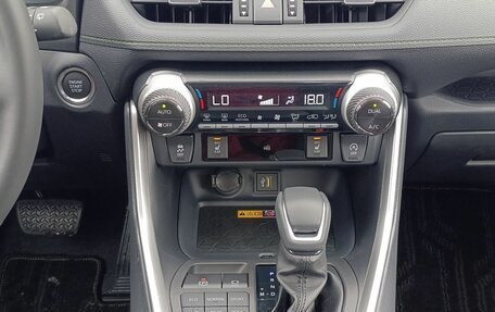 Toyota RAV4, 2025 год, 4 360 000 рублей, 16 фотография