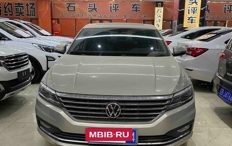 Volkswagen Lavida, 2022 год, 1 330 000 рублей, 2 фотография