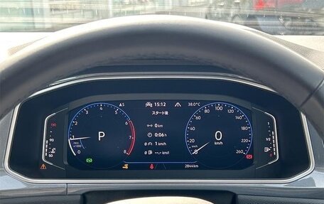 Volkswagen T-Roc I, 2022 год, 1 300 000 рублей, 8 фотография