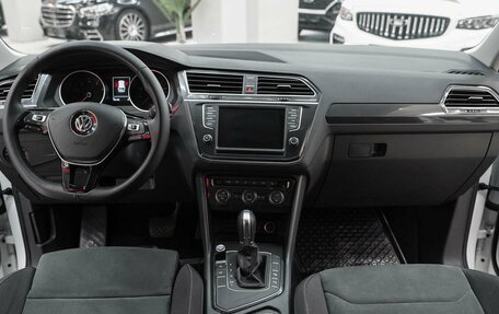 Volkswagen Tiguan II, 2017 год, 1 790 000 рублей, 11 фотография