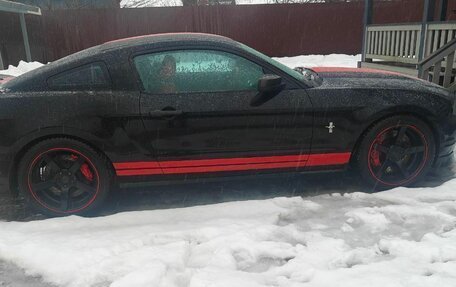 Ford Mustang VI рестайлинг, 2009 год, 3 050 000 рублей, 10 фотография