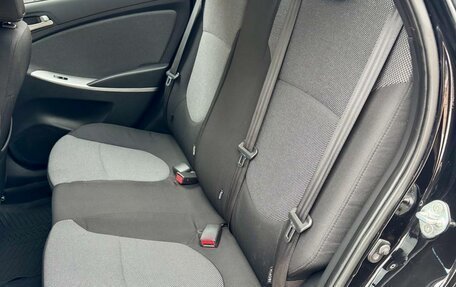 Hyundai Solaris II рестайлинг, 2013 год, 1 049 000 рублей, 19 фотография