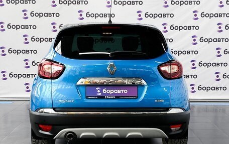 Renault Kaptur I рестайлинг, 2017 год, 1 530 000 рублей, 4 фотография
