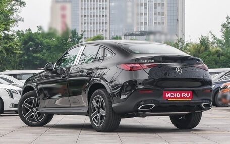 Mercedes-Benz GLC, 2025 год, 7 499 000 рублей, 3 фотография