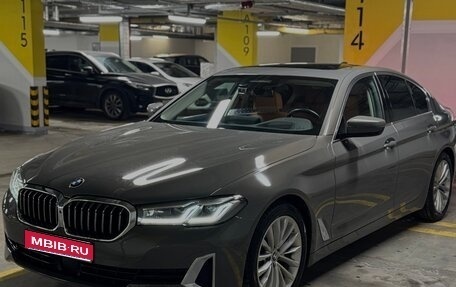 BMW 5 серия, 2021 год, 4 550 000 рублей, 1 фотография