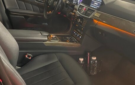 Mercedes-Benz E-Класс, 2010 год, 1 600 000 рублей, 6 фотография