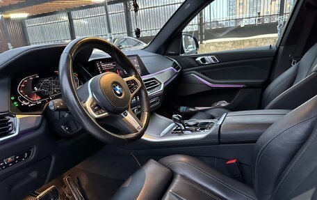 BMW X5, 2019 год, 5 800 000 рублей, 14 фотография