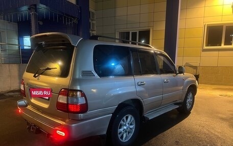 Toyota Land Cruiser 100 рестайлинг 2, 2003 год, 1 380 000 рублей, 7 фотография