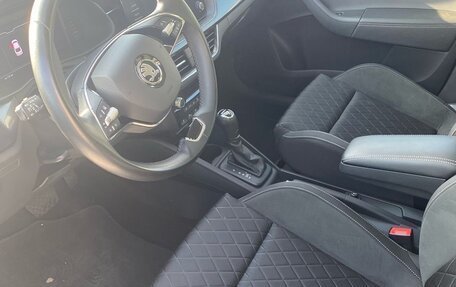 Skoda Rapid II, 2021 год, 2 100 000 рублей, 6 фотография