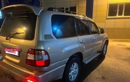 Toyota Land Cruiser 100 рестайлинг 2, 2003 год, 1 380 000 рублей, 26 фотография