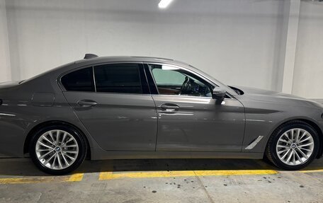 BMW 5 серия, 2021 год, 4 550 000 рублей, 6 фотография