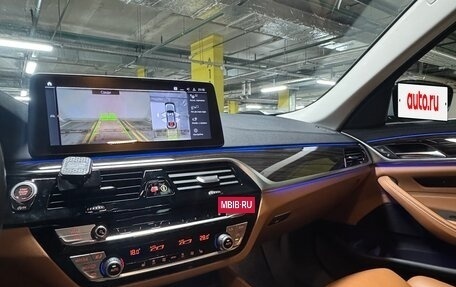 BMW 5 серия, 2021 год, 4 550 000 рублей, 8 фотография