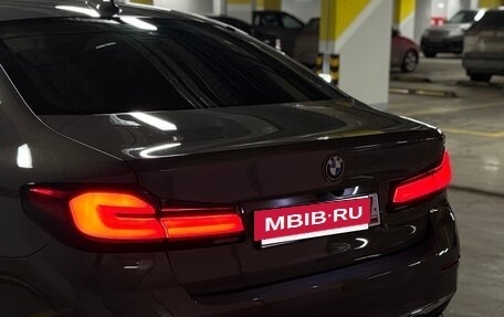 BMW 5 серия, 2021 год, 4 550 000 рублей, 17 фотография