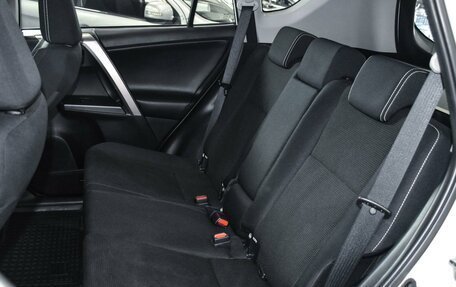 Toyota RAV4, 2018 год, 2 799 000 рублей, 9 фотография