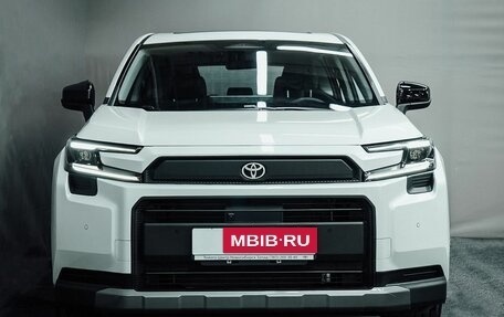 Toyota RAV4, 2025 год, 4 900 000 рублей, 2 фотография