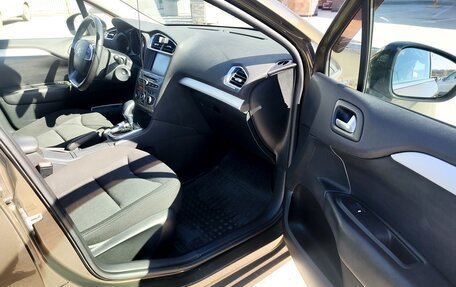 Citroen C4 II рестайлинг, 2015 год, 899 000 рублей, 11 фотография