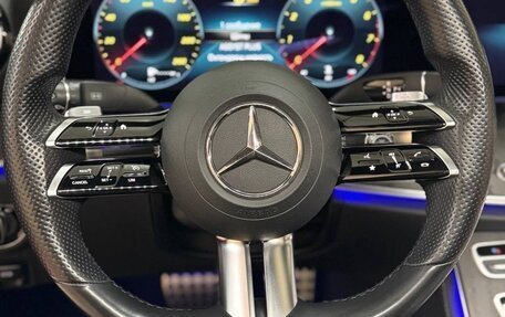 Mercedes-Benz E-Класс, 2022 год, 4 800 000 рублей, 5 фотография