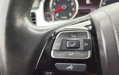 Volkswagen Touareg III, 2011 год, 1 950 000 рублей, 13 фотография