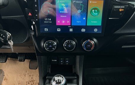 Toyota Corolla, 2014 год, 1 270 000 рублей, 21 фотография