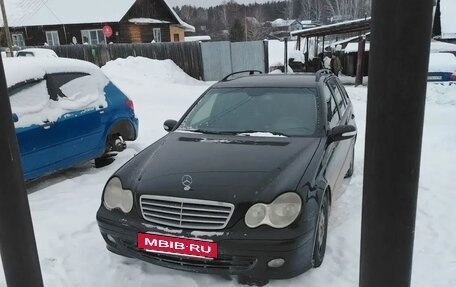 Mercedes-Benz C-Класс, 2004 год, 470 000 рублей, 3 фотография