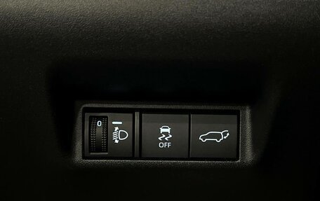 Toyota RAV4, 2025 год, 4 590 000 рублей, 12 фотография