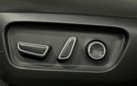 Toyota RAV4, 2025 год, 4 590 000 рублей, 16 фотография