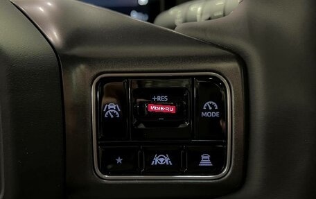 Toyota RAV4, 2025 год, 4 590 000 рублей, 18 фотография