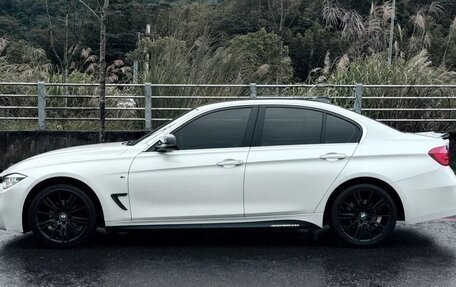 BMW 3 серия, 2019 год, 1 300 000 рублей, 7 фотография