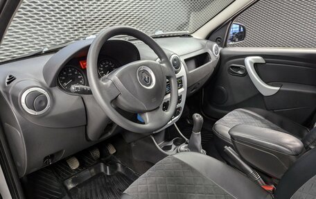 Renault Logan I, 2014 год, 650 000 рублей, 10 фотография