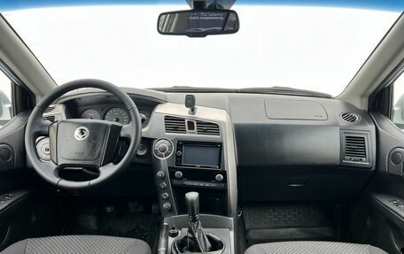 SsangYong Kyron I, 2012 год, 900 000 рублей, 15 фотография