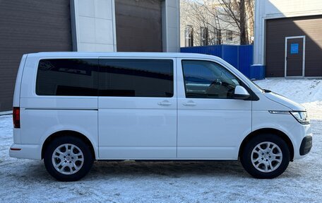 Volkswagen Caravelle T6 рестайлинг, 2020 год, 3 098 000 рублей, 4 фотография