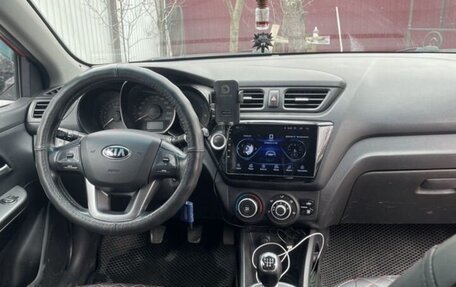 KIA Rio III рестайлинг, 2013 год, 630 000 рублей, 8 фотография