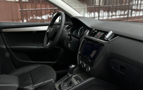 Skoda Octavia, 2020 год, 1 850 000 рублей, 10 фотография