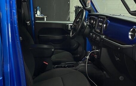 Jeep Wrangler, 2021 год, 6 850 000 рублей, 19 фотография