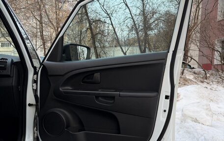 KIA Venga I, 2012 год, 900 000 рублей, 11 фотография