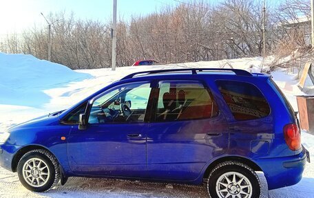 Toyota Corolla Spacio II, 1997 год, 395 000 рублей, 4 фотография