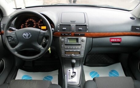 Toyota Avensis III рестайлинг, 2007 год, 839 800 рублей, 10 фотография