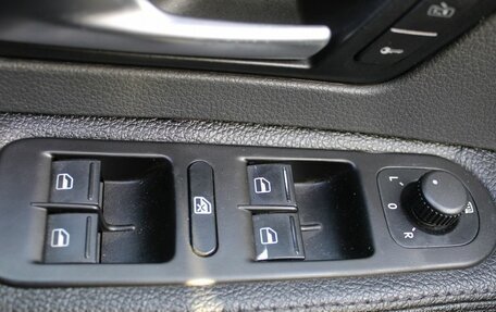 Volkswagen Amarok I рестайлинг, 2015 год, 1 460 000 рублей, 16 фотография