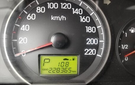 Hyundai H-1 II рестайлинг, 2014 год, 1 360 000 рублей, 10 фотография