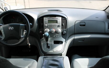 Hyundai H-1 II рестайлинг, 2014 год, 1 360 000 рублей, 11 фотография