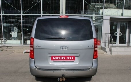 Hyundai H-1 II рестайлинг, 2014 год, 1 360 000 рублей, 6 фотография