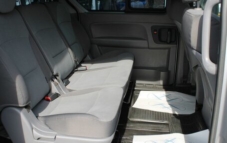 Hyundai H-1 II рестайлинг, 2014 год, 1 360 000 рублей, 14 фотография